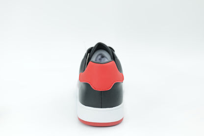 Casual sneakers