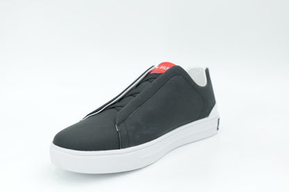 Casual sneakers