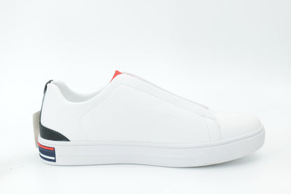 Casual sneakers