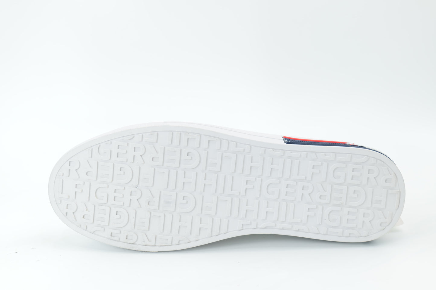 Casual sneakers