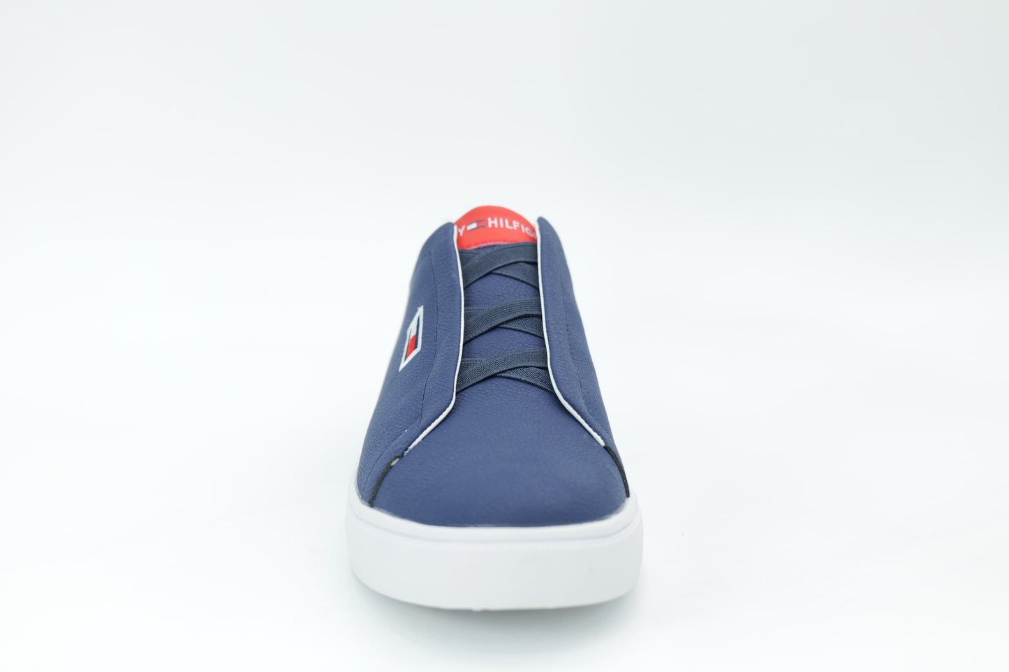 Casual sneakers