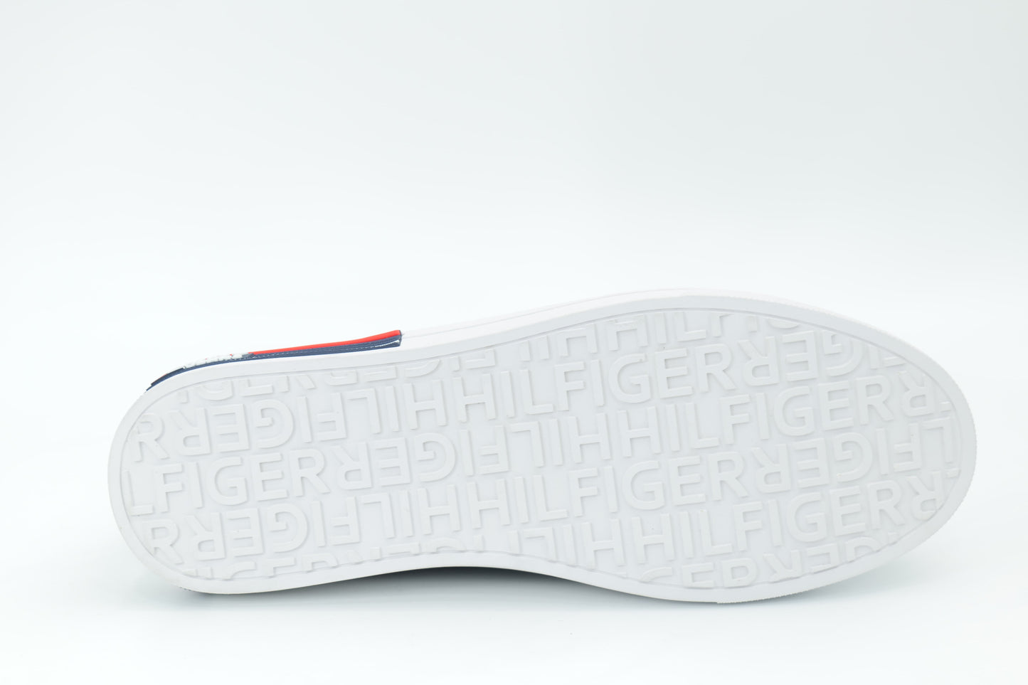 Casual sneakers