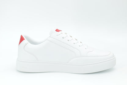 Casual sneakers