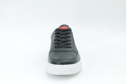 Casual sneakers