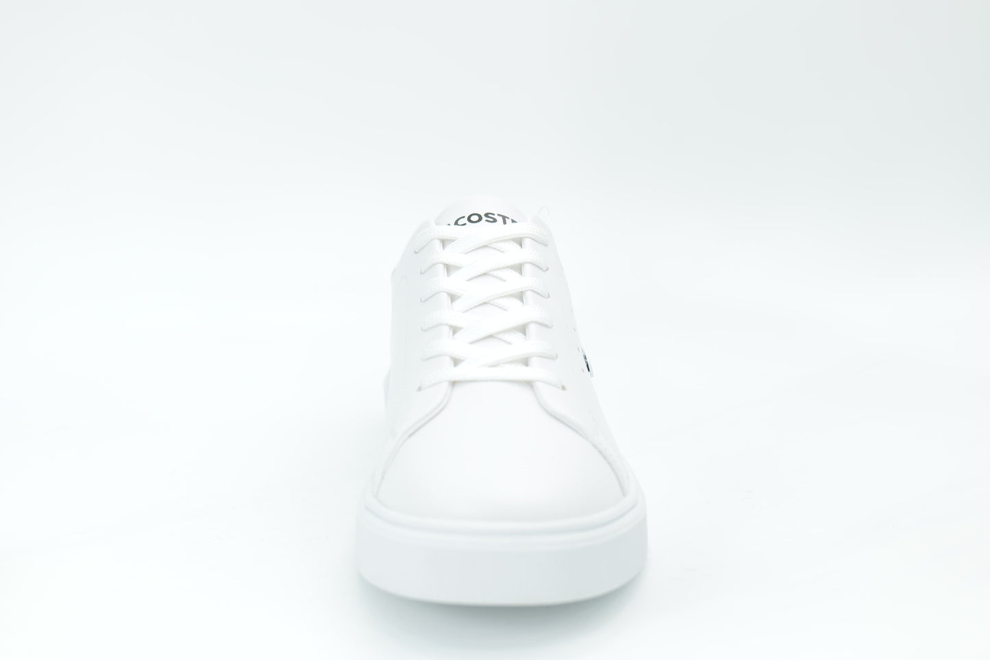 Casual sneakers