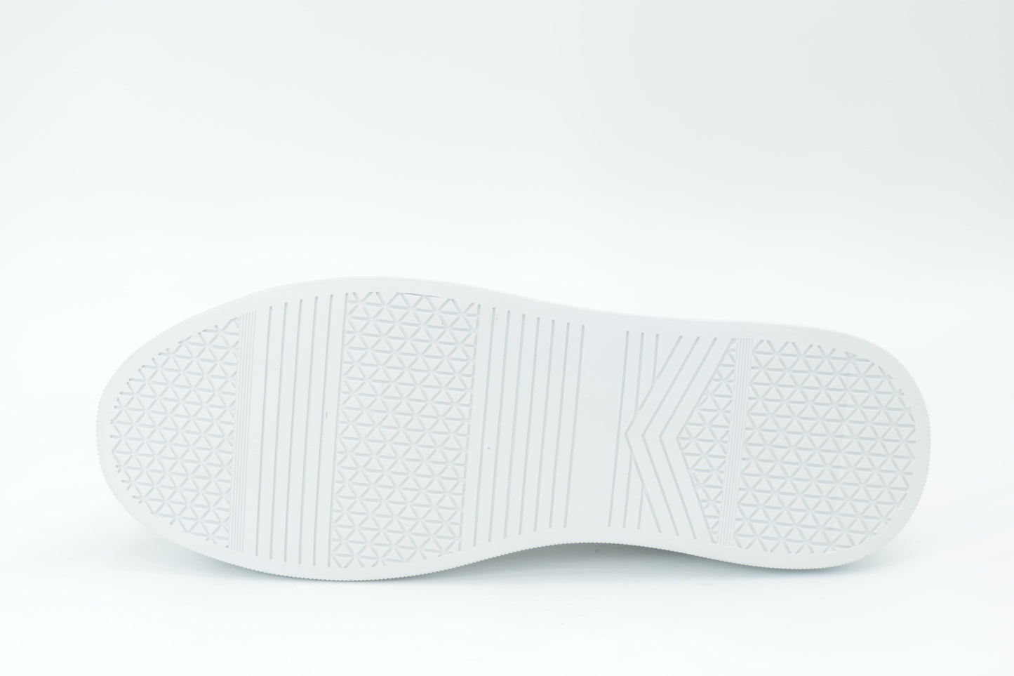 Casual sneakers