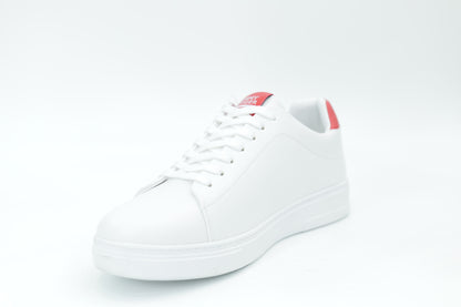Casual sneakers