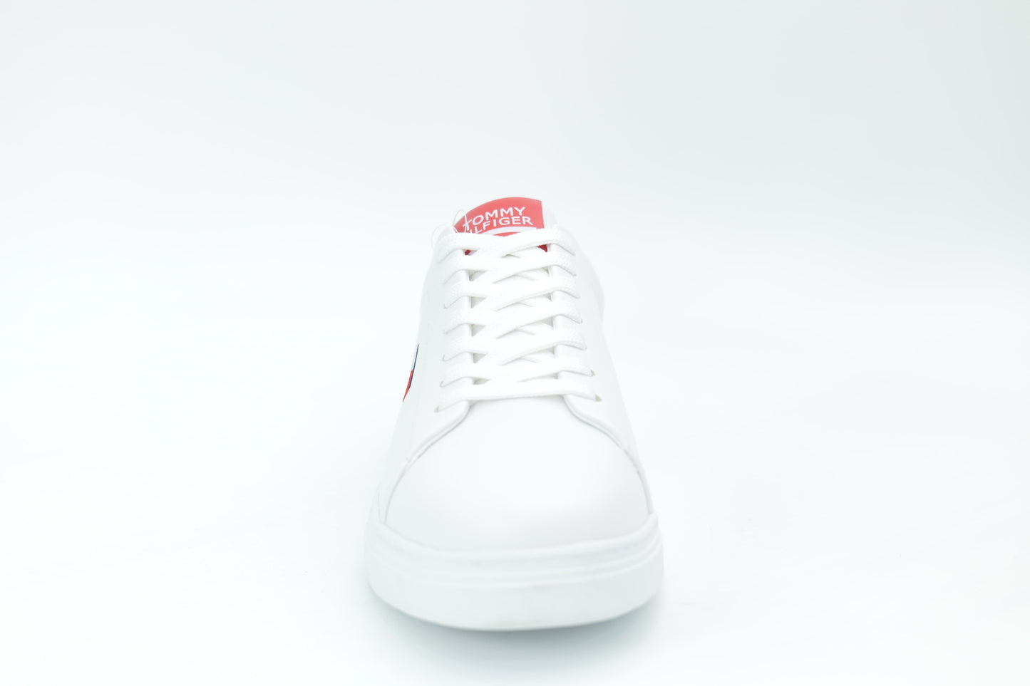 Casual sneakers