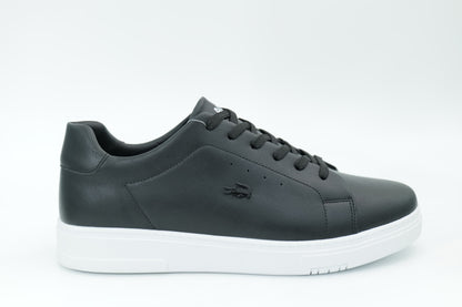 Casual sneakers