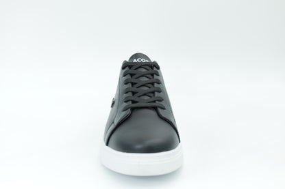 Casual sneakers