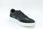 Casual sneakers
