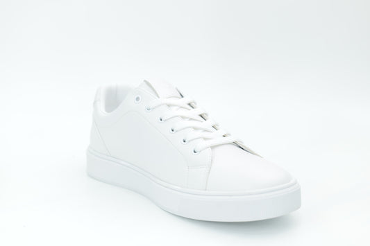 Casual sneakers