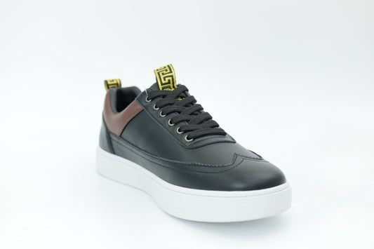 Casual sneakers