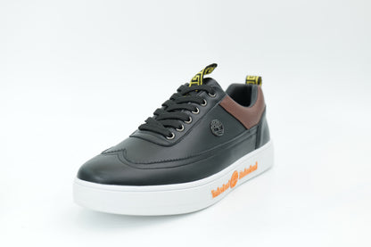 Casual sneakers