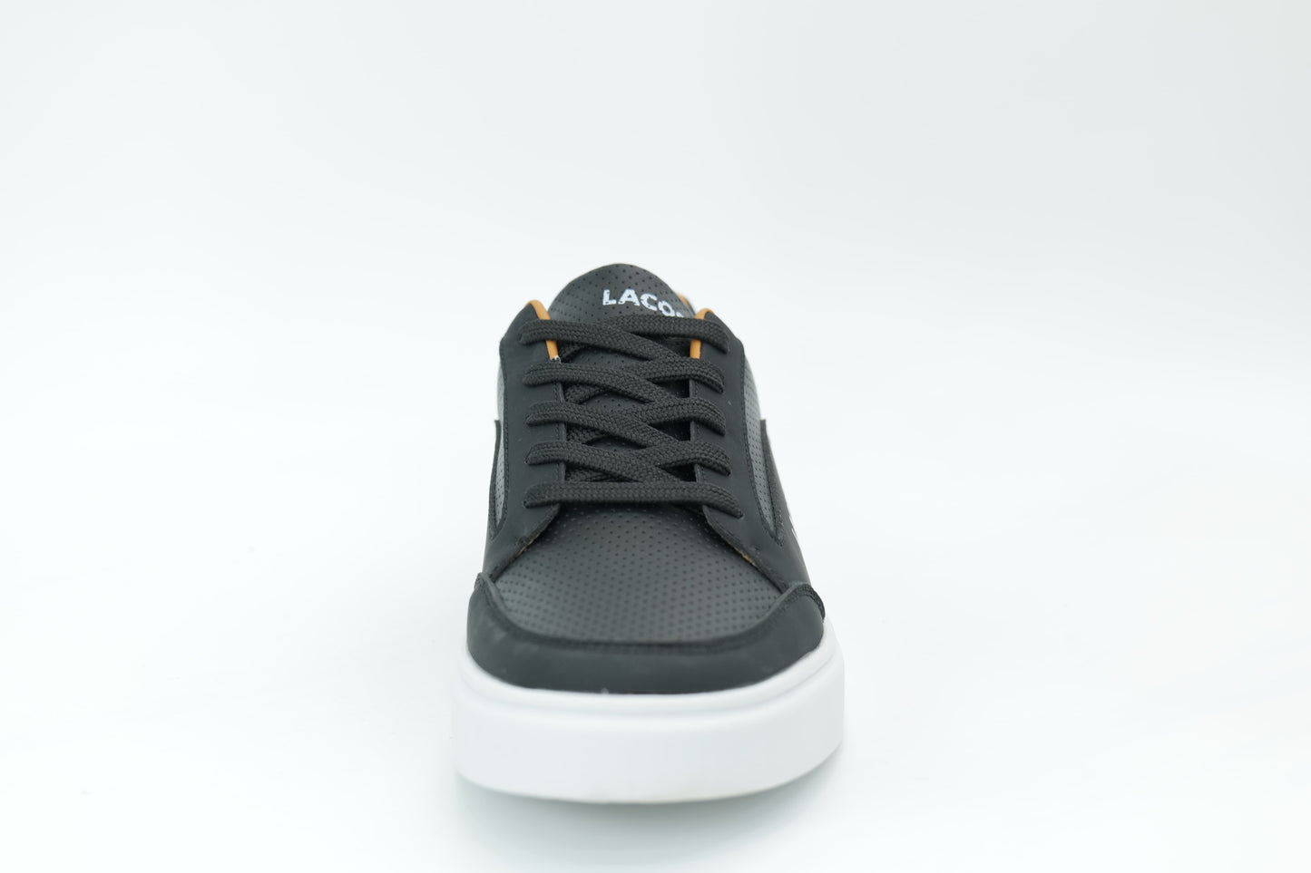 Casual sneakers