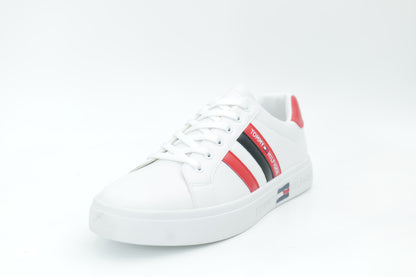 Casual sneakers