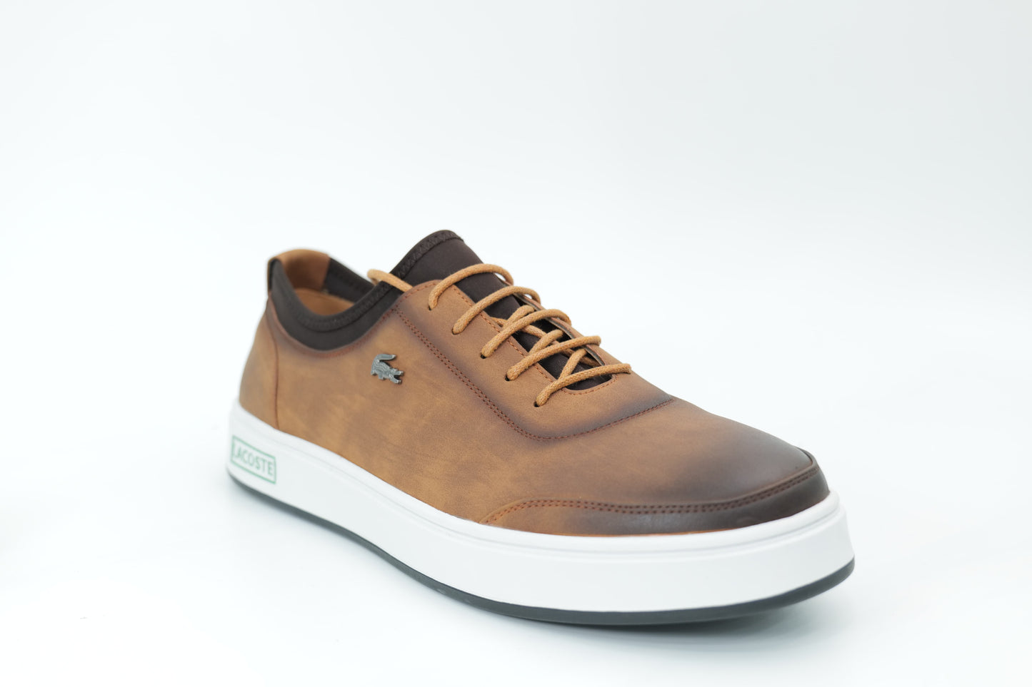 Casual sneakers
