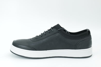 Casual sneakers