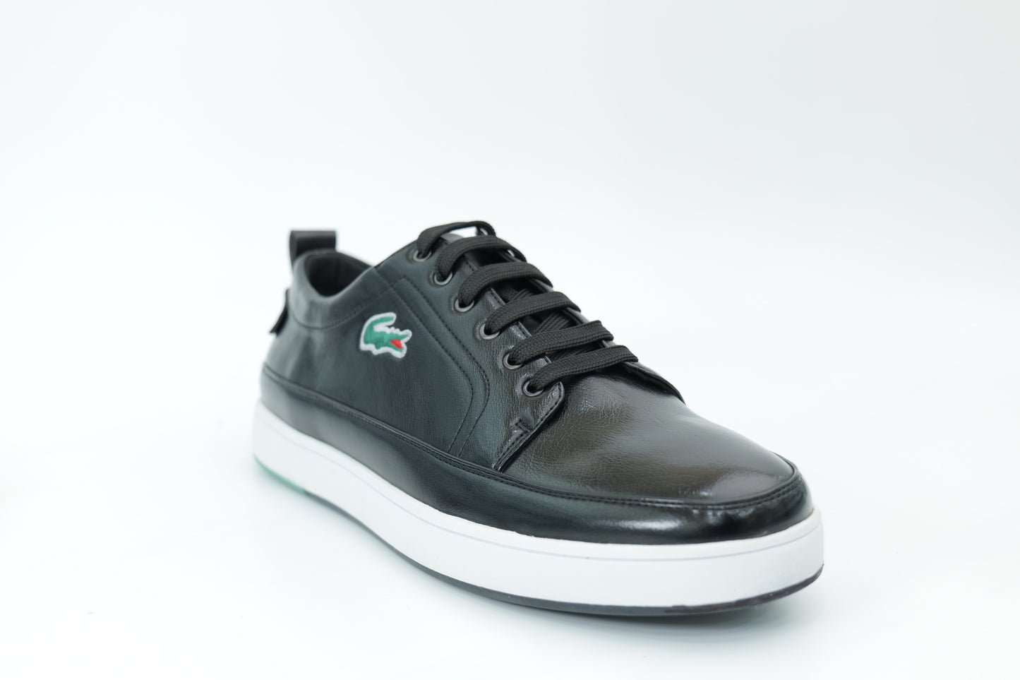 Casual sneakers