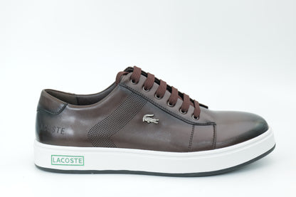 Casual sneakers