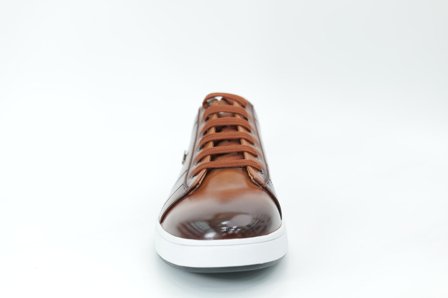 Casual sneakers