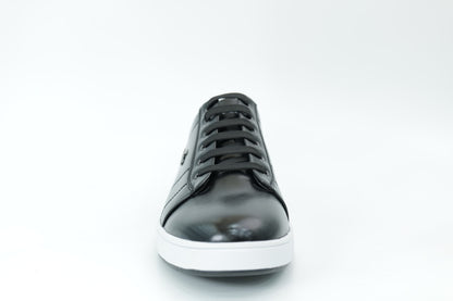 Casual sneakers