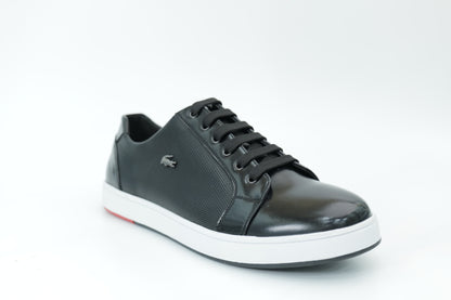 Casual sneakers