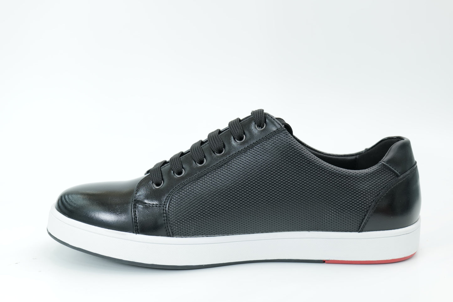 Casual sneakers
