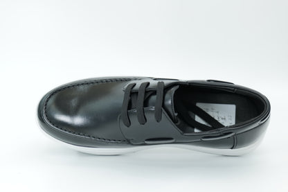 Casual sneakers