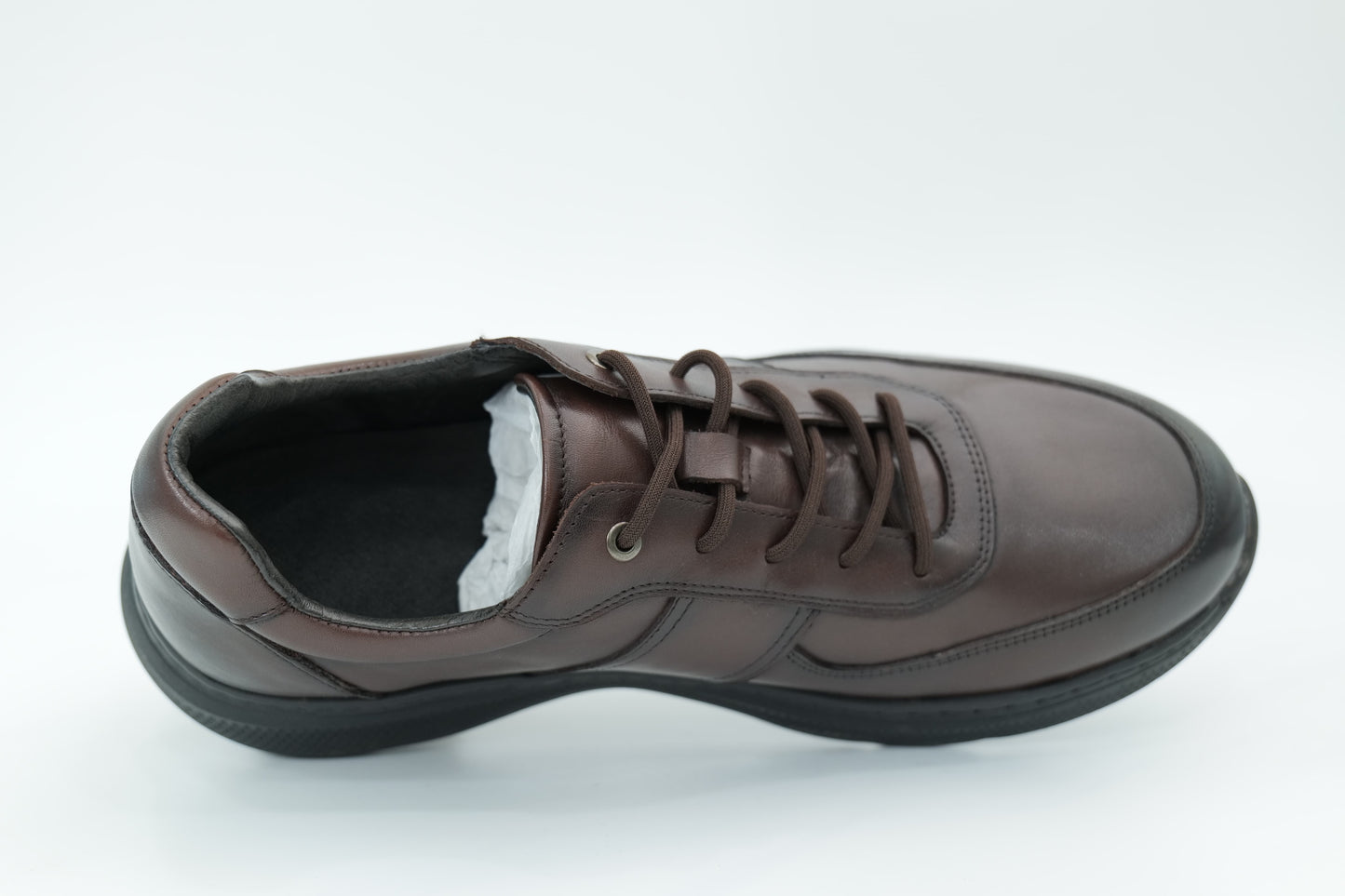 Casual shoes