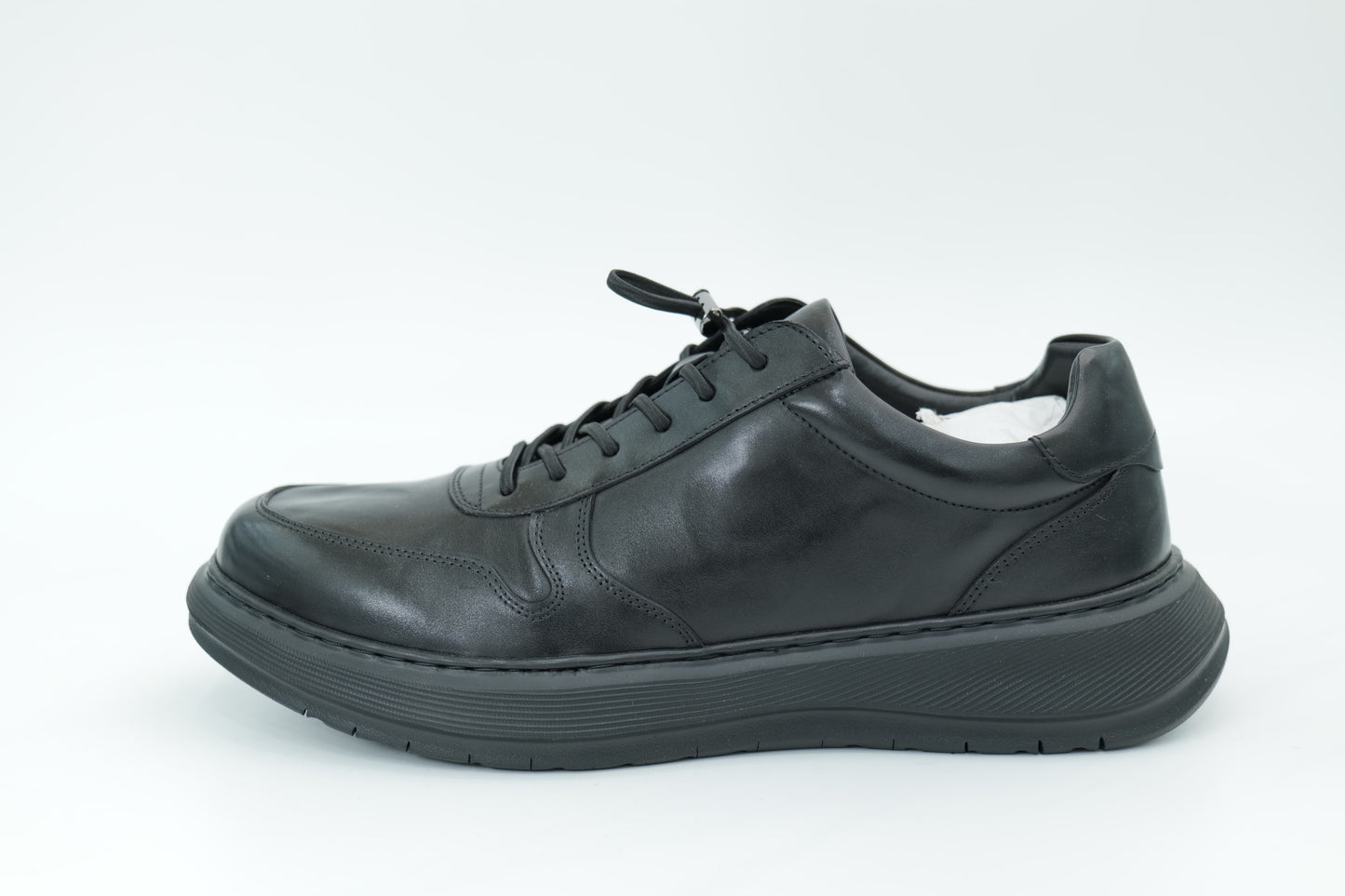 Casual shoes