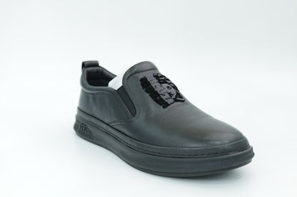 Casual shoes