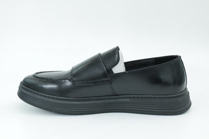 Casual shoes