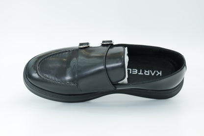 Casual shoes