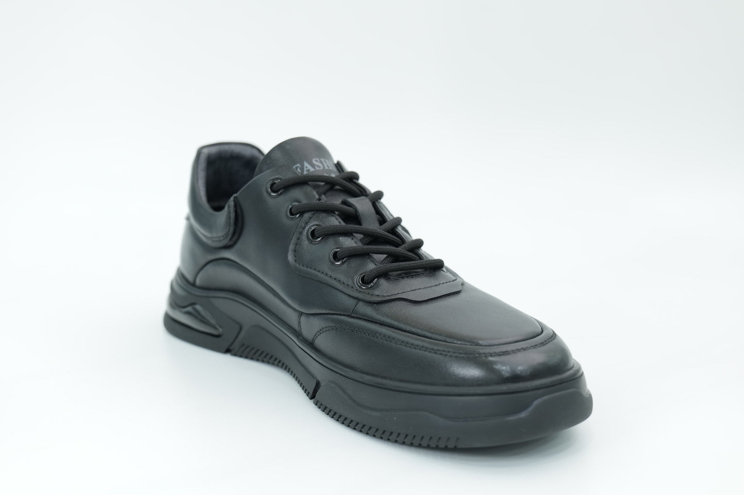 Casual shoes