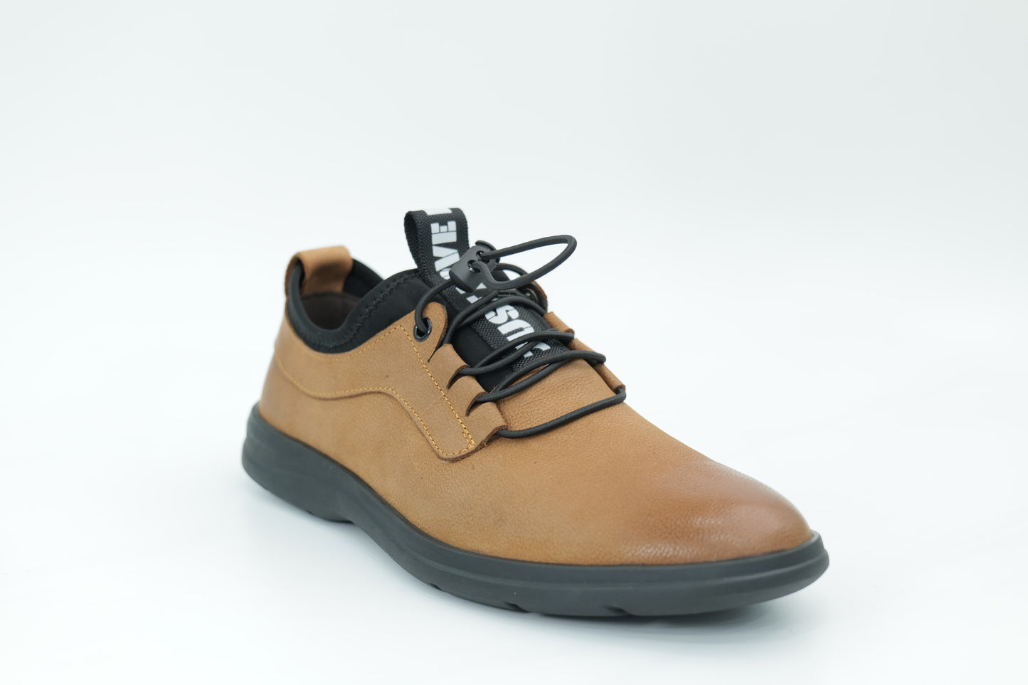 Casual shoes