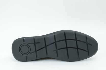 Casual shoes