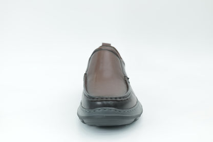Casual shoes