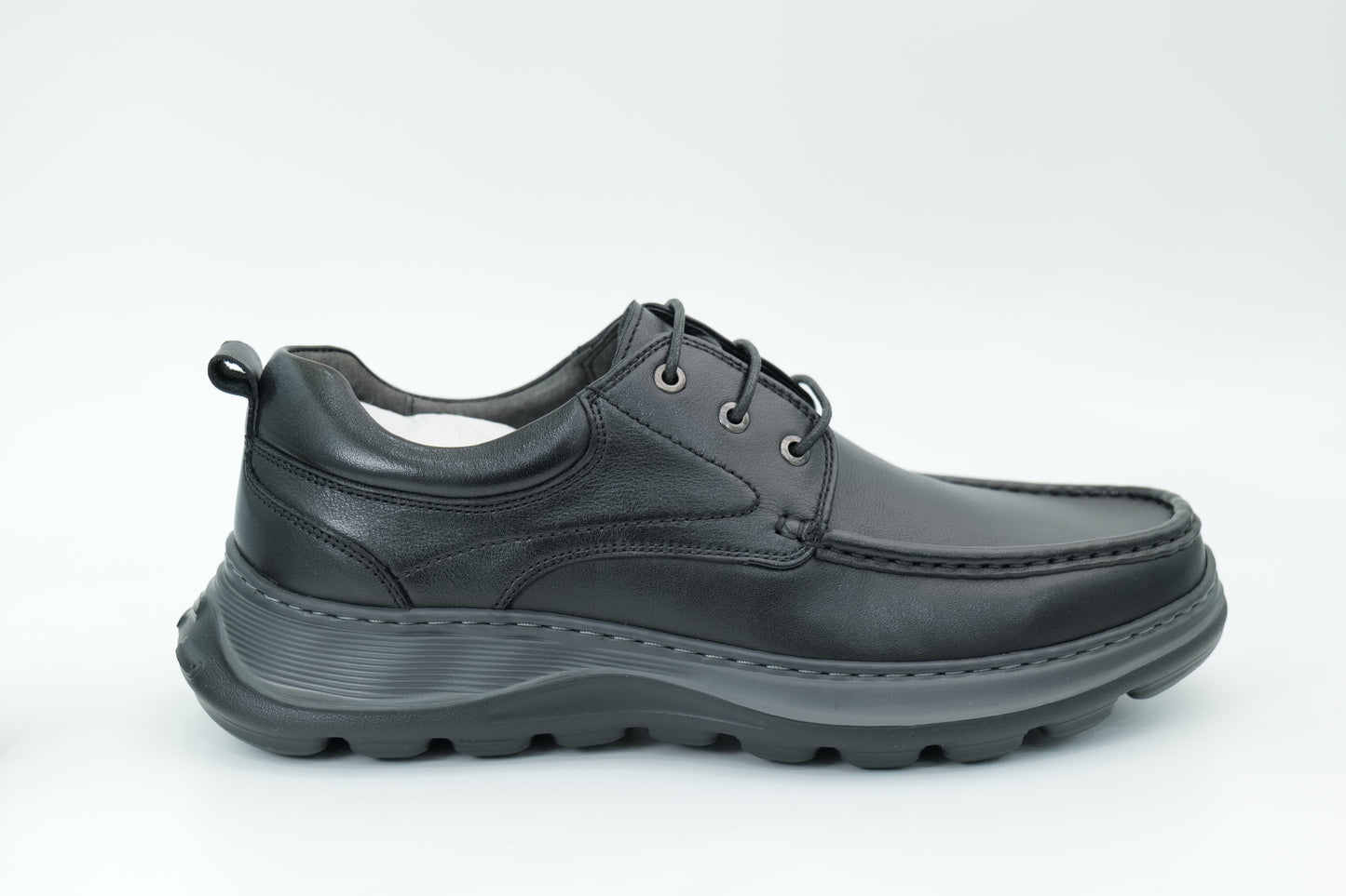Casual shoes
