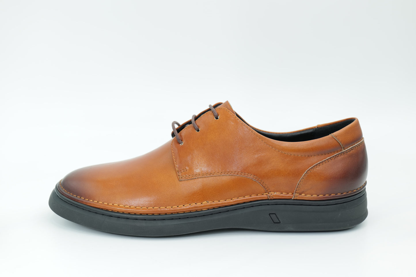 Casual shoes