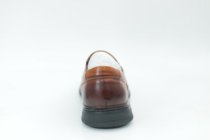 Casual shoes
