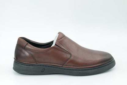 Casual shoes