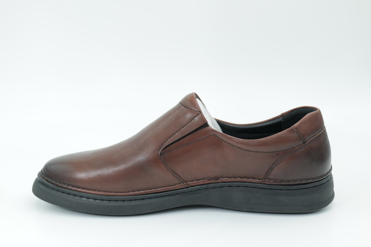 Casual shoes