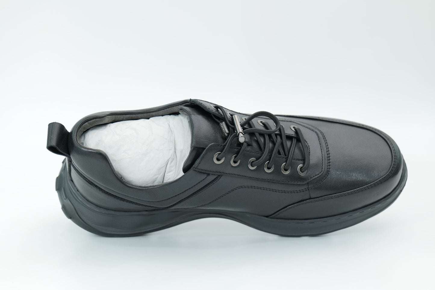 Casual shoes