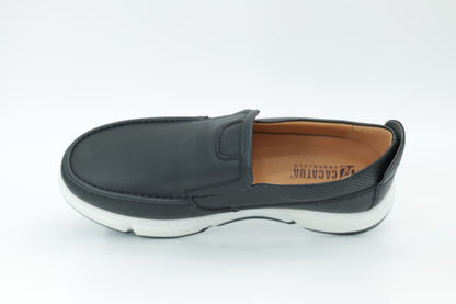 Casual shoes