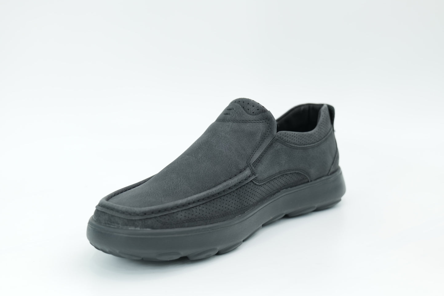 Casual shoes