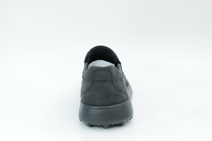 Casual shoes