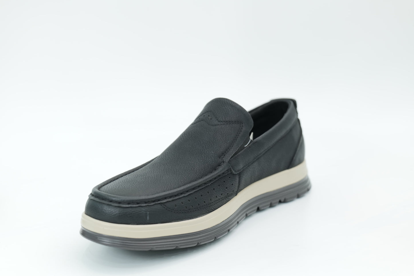 Casual shoes