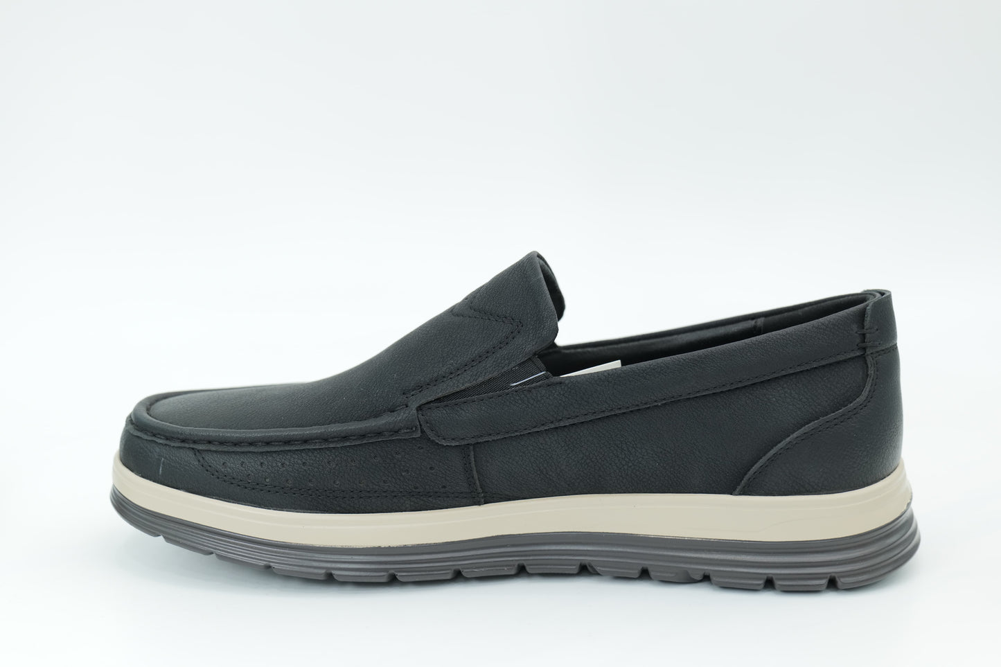 Casual shoes