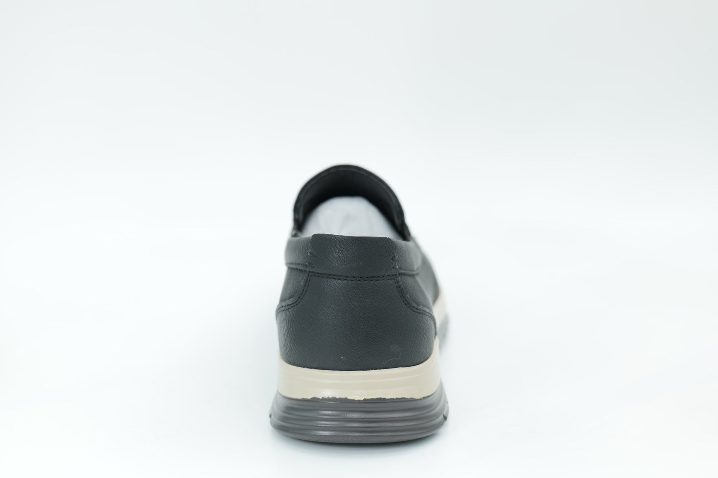Casual shoes